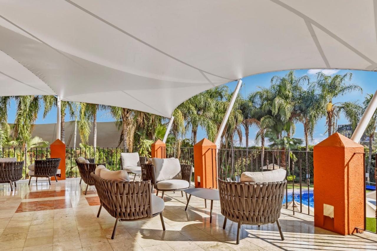 Fiesta Inn Κουερναβάκα Εξωτερικό φωτογραφία