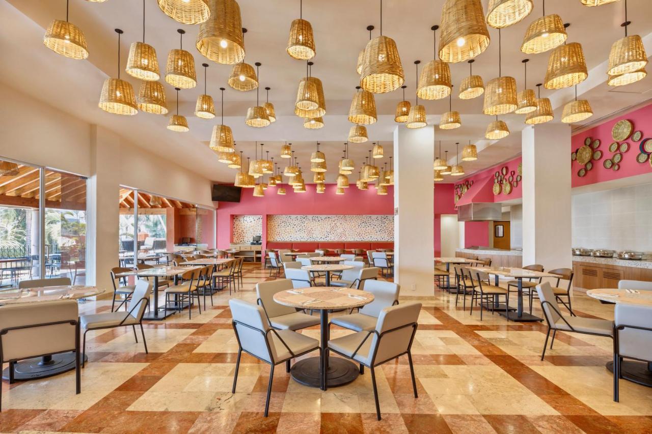 Fiesta Inn Κουερναβάκα Εξωτερικό φωτογραφία