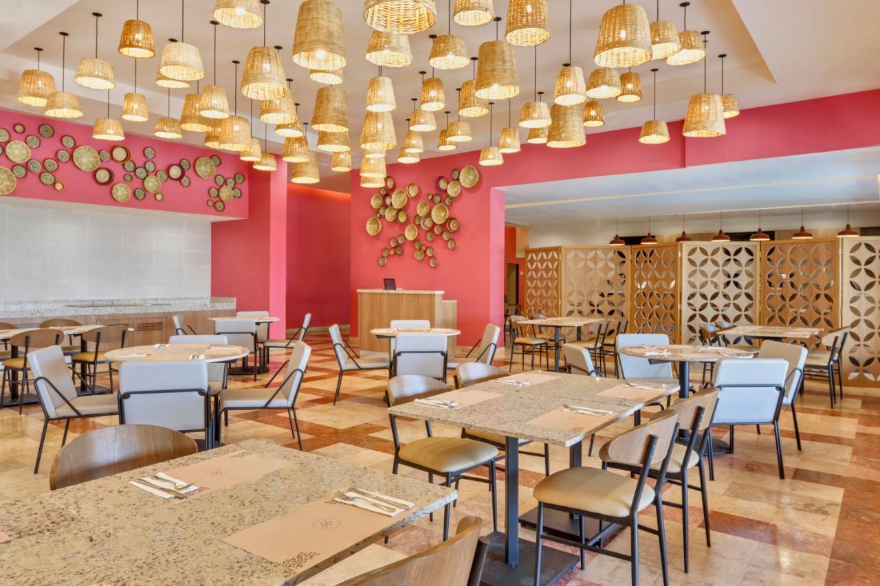 Fiesta Inn Κουερναβάκα Εξωτερικό φωτογραφία