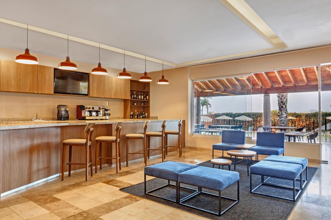 Fiesta Inn Κουερναβάκα Εξωτερικό φωτογραφία
