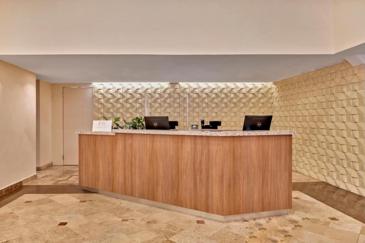 Fiesta Inn Κουερναβάκα Εξωτερικό φωτογραφία